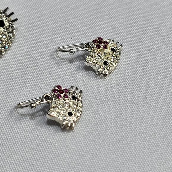 Hello Kitty Rhinestone Pin and Dangle Earrings Set Purple Pink flower Sanrio - Picture 7 of 8